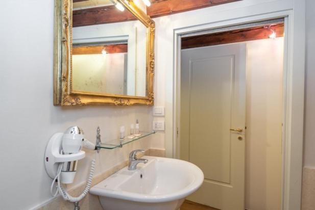 ונציה Luxury Apartment San Marco Experience מראה חיצוני תמונה